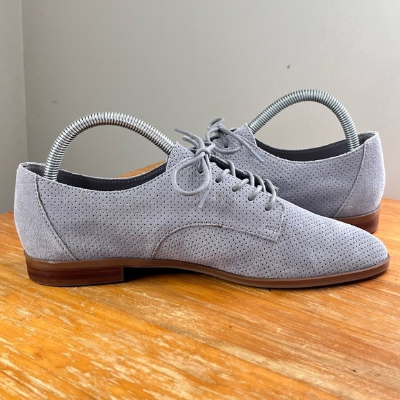 Crown Vintage Gray Perforated Flats - Picture 8 of 12